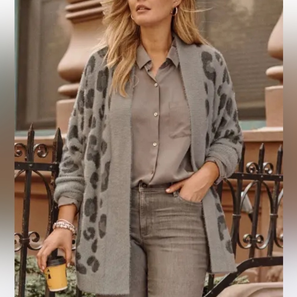 J. Jill Leopard Cardi Sweater Size Medium NWT